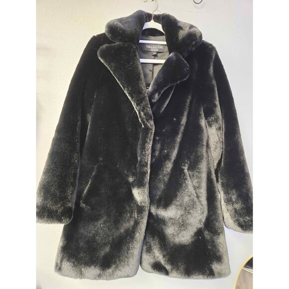 LUXE NWT Donna Salyers Fabulous-Furs Black Faux Fur Coat Jacket XS Warm Elegant - Picture 7 of 7